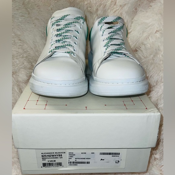 Men’s Authentic Alexander McQueen Shoes - Picture 6 of 16